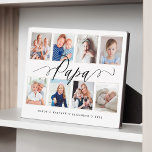Geschenk für Papa | Entenkinder - FotoCollage Fotoplatte<br><div class="desc">Schicke deinem Großvater (Papa) ein personalisiertes Geschenk, das er für immer schätzen wird. Spezielle personalisierte Enkelkinder Foto Collage Plakette, um Ihre eigenen speziellen Fotos und Erinnerungen zu zeigen. Unser Design zeichnet sich durch ein einfaches 8-Foto-Collage Grid-Design mit "Papa" aus, das in einem schönen, handgeschriebenen schwarzen Skriptstil entworfen wurde. Jedes Foto...</div>