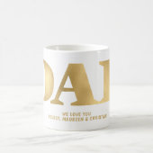 Geschenk für Vater mit Kindernamen Gold Kaffeetasse (Mittel)