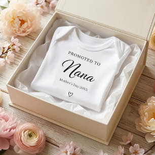 Geschenk zur Enthüllung der Schwangerschaft am Mut Baby Strampler