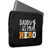 Geschenke Vater | Daddy ist mein Held Laptopschutzhülle (Vorne Rechts)