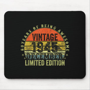 Geschenke zum 80. Geburtstag für Männer Dezember 1 Mousepad