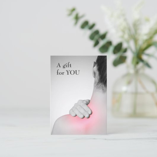 Geschenkgutschein eines modernen Massagetherapeute Rabattkarte (Stehend Vorderseite)