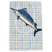 Geschenktasche - Blue Marlin auf Kariert Mittlere Geschenktüte (Vorderseite)