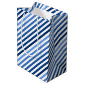 Geschenktasche - Diagonal Blue Lines Mittlere Geschenktüte (Rückseite Schrägansicht)