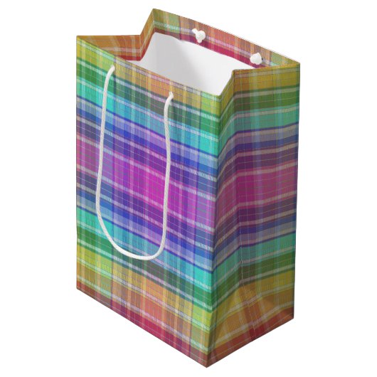 Geschenktasche - Rainbow Madras Mittlere Geschenktüte (Vorderseite Schrägansicht)