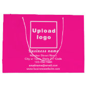 Geschenktüte mit der Handelsmarke auf rosa Großpac (Rückseite)