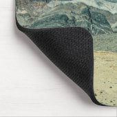 Geschichtete Gipfel der Mojave-Wüste Mousepad (Ecke)