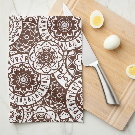 Geschirrtuch mit Volksverzierung (Viertel Falte)