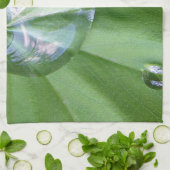 Geschirrtuch riesiger Wassertropfen mit Spiegelung (Gefaltet)