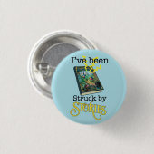 Geschlagen durch Geschichtenknopf Button (Vorne & Hinten)