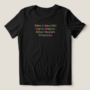 Geschlechter Pronomen Shirt, LGBTQ Stolz Grafik T- Tri-Blend Shirt