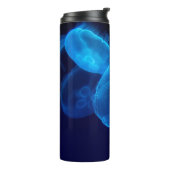 GESCHLOSSENE FOTOGRAFIE DES SCHWARMS VON JELLYFISH THERMOSBECHER (Nach links gedreht)