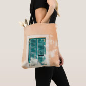Geschlossene grüne Holztür Tasche (Von Nahem)