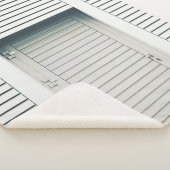 GESCHLOSSENE TÜR SHERPADECKE (3/4)