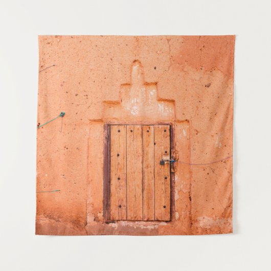 Geschlossenes Holzfenster im traditionellen marokk Wandteppich (Vorderseite)