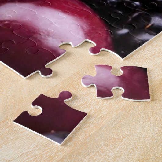 Geschmackvolle Sommer-Früchte auf einer hölzernen Puzzle (Seite)