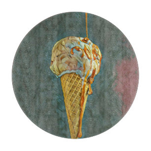 Geschmolzene Schokoladeneiscreme-Waffel Schneidebrett
