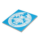 Geschneidener Bambus in umfassenden Bambusblättern Fliese (Seite)