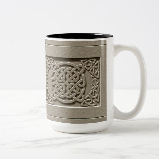 Geschnitzter SteinbeschaffenheitCeltic knotet Zweifarbige Tasse (Rechts)
