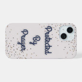 "Geschützt durch Gebet" IPhone 15 Telefongehäuse iPhone 15 Hülle (Rückseite (Horizontal))