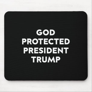Geschützter Präsident Trump Mousepad
