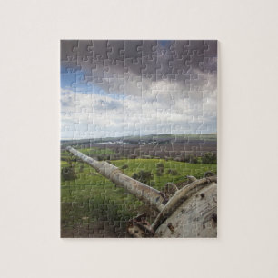 Geschützturm eines israelischen Panzers zeigt auf  Puzzle