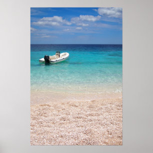 Geschwindigkeitsboot im blauen Meer Poster