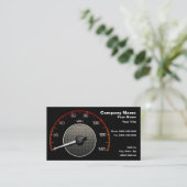 Geschwindigkeitsmesser gegen schwarzen Hintergrund Visitenkarte (Stehend Vorderseite)