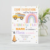 Geschwister Regenbogen und Müllwagen Geburtstag ei Einladung (Stehend Vorderseite)