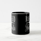 Gesegnet Abuela Zweifarbige Tasse (Mittel)
