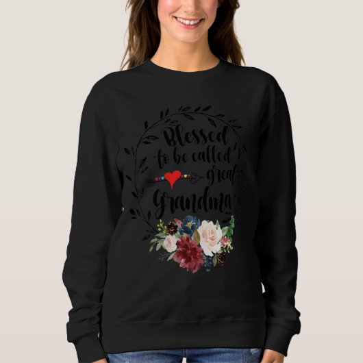 Gesegnet, als Great Oma Heart Floral H bezeichnet Sweatshirt (Vorderseite)