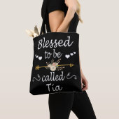 Gesegnet als Tia Tasche (Von Nahem)