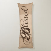 Gesegnet! Körperkissen (Tan/Braun) (Rückseite (Vertikal))