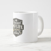 Gesegnetes Vaterleben Jumbo-Tasse (Vorderseite Rechts)