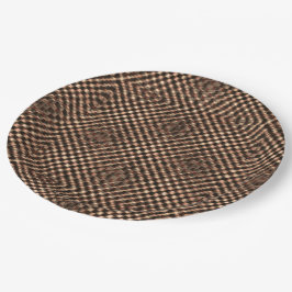 Geselliges und unordentliches braunes Schach über  Pappteller