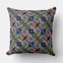 Gesenkelte Querstreifen in schimmerndem Grün bis L