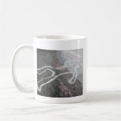 Gesetzesvollstreckung Kaffeetasse (Links)