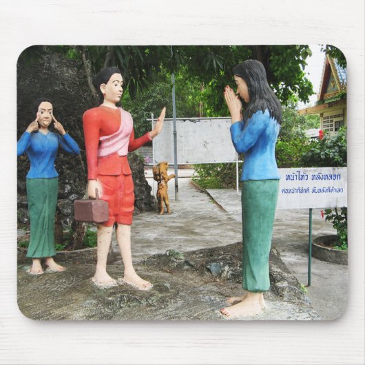 Gesichter hinter dem Rücken ziehen Mousepad (Vorne)