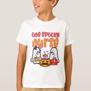 Gespenster eine Spooky Nurween Nurse Fall Scrub T-Shirt