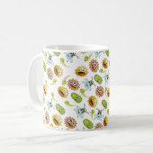 Gespenstische kleine Monster Kaffeetasse (Vorderseite Links)