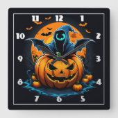 Gespenstischer Geist, der nachts aus einem geschni Quadratische Wanduhr (Vorderseite)