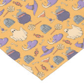 Gespielte Halloween-Geister und Hexen-Muster Kurzer Tischläufer (Ecke)