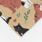 Gespielte Katzen im Hintergrund Fleecedecke (Ecke)