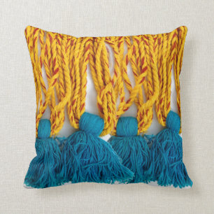 Gesponnenes umsponnenes Stammes- Tassles Kissen