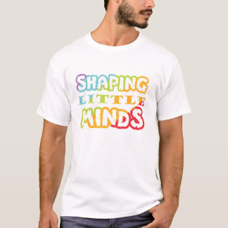Gestaltete kleine Minds farbenfrohe Studie lernen  T-Shirt
