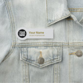 Gestaltetes Employee Button Round Logo Gold Gray (Beispiel)
