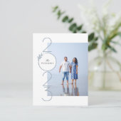 Gestapelte Daten Neue Jahre Postkarte Vertikal (Stehend Vorderseite)