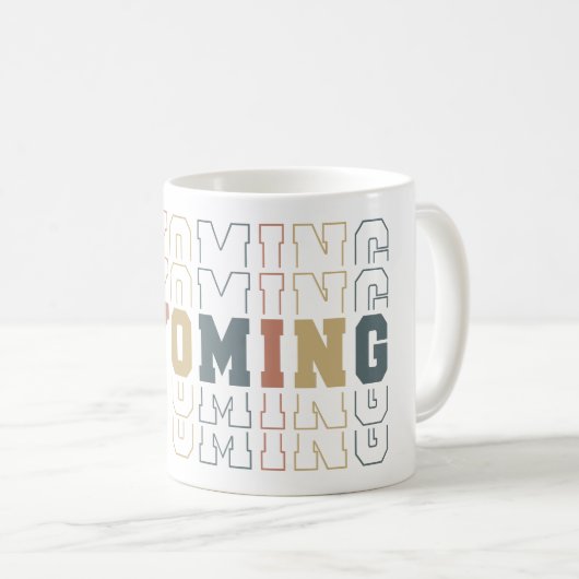 Gestapelte Wyoming Word Art Kaffeetasse (VorderseiteRechts)