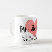 Gestempelter Herz-Herr u. Frau Wedding Date Kaffeetasse (Vorderseite Links)