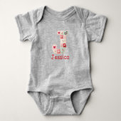 Gesteppter Patchwork-Initialbuchstabe J Kinderzimm Baby Strampler (Vorderseite)